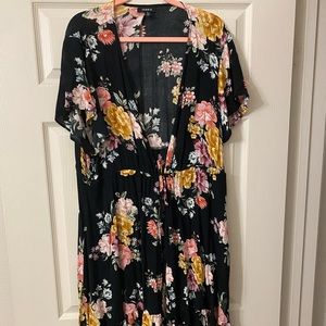 Torrid black kimono style cardigan